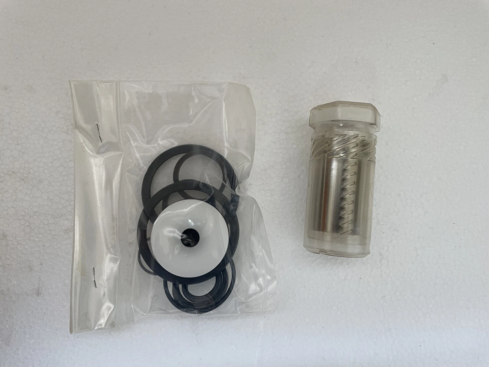 Gilmore Repair Kit Part 25916 NOV Part 7401918 Rev A, Valve, SPM 1/2"